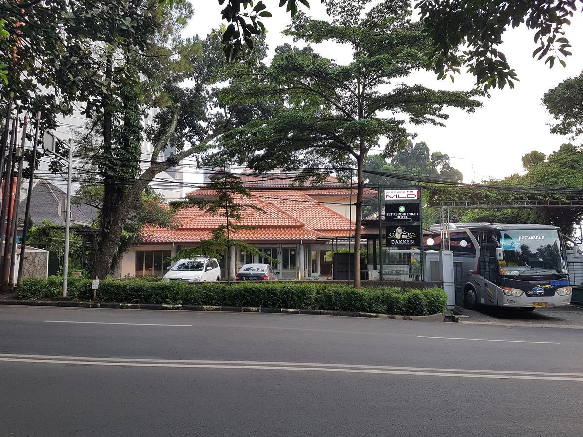 Capital O 1616 Setiabudhi Indah Hotel Bandung Eksteriør billede